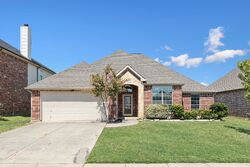 Pre-foreclosure in  Lakefield Dr Little Elm, TX 75068