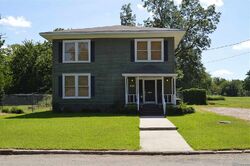 Pre-foreclosure in  3rd St Sw Paris, TX 75460