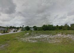 Pre-foreclosure in  Lake Baton Dr Deltona, FL 32725