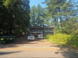 Woodridge Ln Nw, Bremerton WA