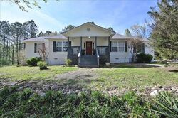 Pre-foreclosure in  Elvester Rd Warrior, AL 35180