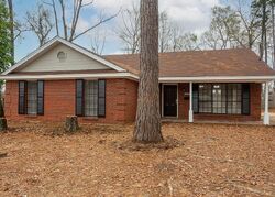 Pre-foreclosure in  Countryside Ln Montgomery, AL 36117