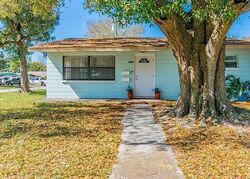 Pre-foreclosure in  29th St N Saint Petersburg, FL 33714