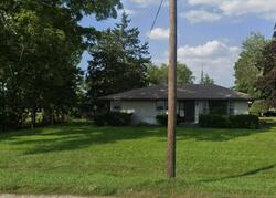 Pre-foreclosure in  Shady Lane Dr Marengo, IL 60152
