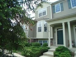 Pre-foreclosure in  N Pineview Blvd Mchenry, IL 60051