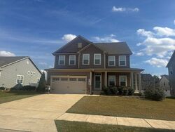 Pre-foreclosure in  Tioga Ln White Plains, MD 20695