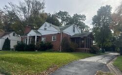 Pre-foreclosure in  Cherokee St Hyattsville, MD 20783