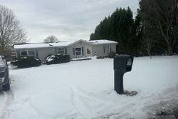 Pre-foreclosure in  Cripple Creek Ln Statesville, NC 28677