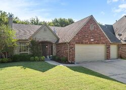 Pre-foreclosure in  W Kent St Broken Arrow, OK 74012
