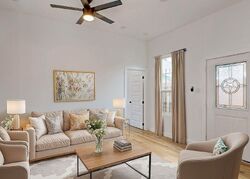 Pre-foreclosure in  Colonial Ave Dallas, TX 75215