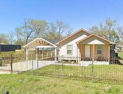 Pre-foreclosure in  Gloria Dr Houston, TX 77013