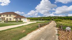 Pre-foreclosure in  Caballo Trl Canyon Lake, TX 78133