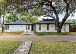  Deep Valley Dr, Dallas TX