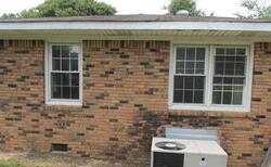 Pre-foreclosure in  2ND ST S Oneonta, AL 35121