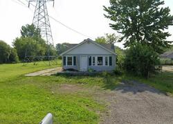 Pre-foreclosure in  N SAGINAW RD Mount Morris, MI 48458