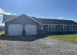 Pre-foreclosure in  Scrub Oak Dr Thayne, WY 83127