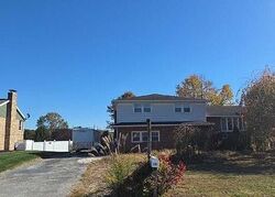 Pre-foreclosure in  Nollyn Dr Dallastown, PA 17313