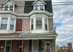 Pre-foreclosure in  W King St York, PA 17404