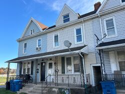 Pre-foreclosure in  N Highland Ave York, PA 17404