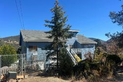 Pre-foreclosure in  Snowbird Dr Frazier Park, CA 93225