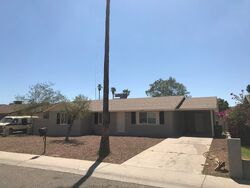 Pre-foreclosure in  W WINSTON DR Phoenix, AZ 85041