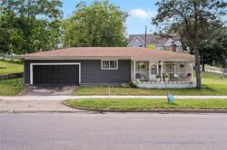 Pre-foreclosure in  PASEO BLVD Kansas City, MO 64110