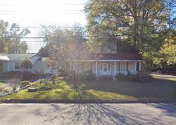  S Wright St, Burgaw NC