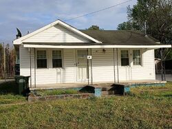 Pre-foreclosure in  S Pine St Princeton, NC 27569