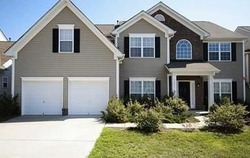 Pre-foreclosure in  Mallard Lake Rd Charlotte, NC 28262