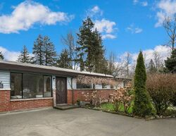 Pre-foreclosure in  184th Ave Se Renton, WA 98059