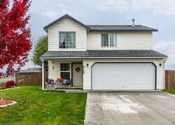 Pre-foreclosure in  Stutz Dr Pasco, WA 99301