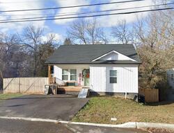 Pre-foreclosure in  Ivy Ave Knoxville, TN 37914