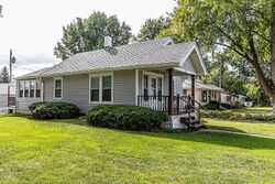 Pre-foreclosure in  Mason St Omaha, NE 68106