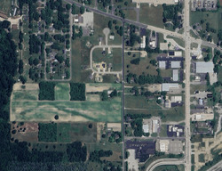 Pre-foreclosure in  SOMERLAYTON RD Benton Harbor, MI 49022