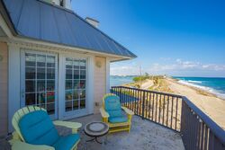 Pre-foreclosure in  SE Macarthur Blvd Stuart, FL 34996