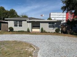  W State St, Tampa FL