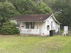  Cruz Rd, Jacksonville FL