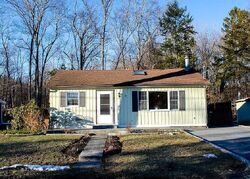 Pre-foreclosure in  Floradan Rd Putnam Valley, NY 10579