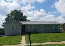 Pre-foreclosure in  VREELAND RD Hillsboro, MO 63050