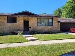Pre-foreclosure in  PRAIRIE AVE Calumet City, IL 60409