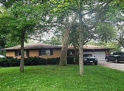  Pickard Dr, Toledo OH