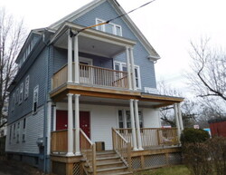 Pre-foreclosure in  DAYTON ST New Haven, CT 06515