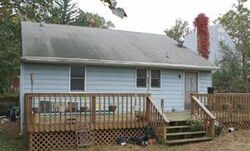 Pre-foreclosure in  LAKEHURST AVE National Park, NJ 08063