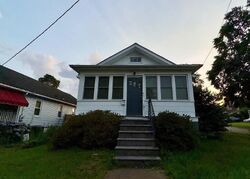 Pre-foreclosure in  BRIGHTON AVE Wilmington, DE 19805
