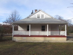 Pre-foreclosure in  LOTUS AVE Voorhees, NJ 08043