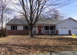 Pre-foreclosure in  SOUTHWOOD TRCE Collinsville, IL 62234