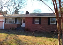 Pre-foreclosure Listing in CHANCELLORS RUN RD GREAT MILLS, MD 20634