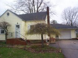  S Elk St, Sandusky MI