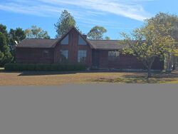 Pre-foreclosure in  MCALLISTER DR Vidalia, GA 30474
