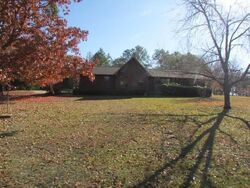  Mcallister Dr, Vidalia GA